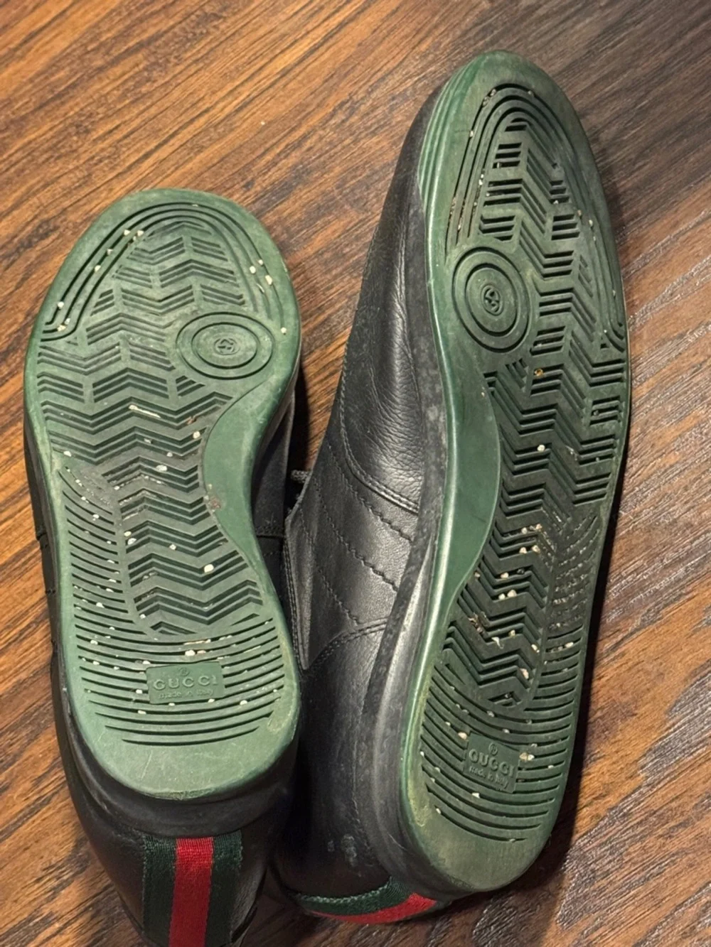 Gucci classic black